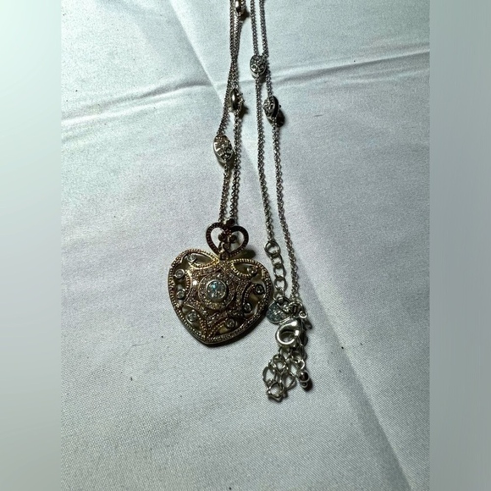 Joan Rivers Classics Vintage Filigree Swarovski Crystal Heart Necklace 18in